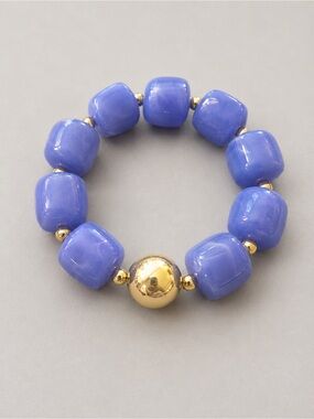 New Blue Resin Acrylic Stretch Bracelet with Gold Tone Accent Bead Chunk